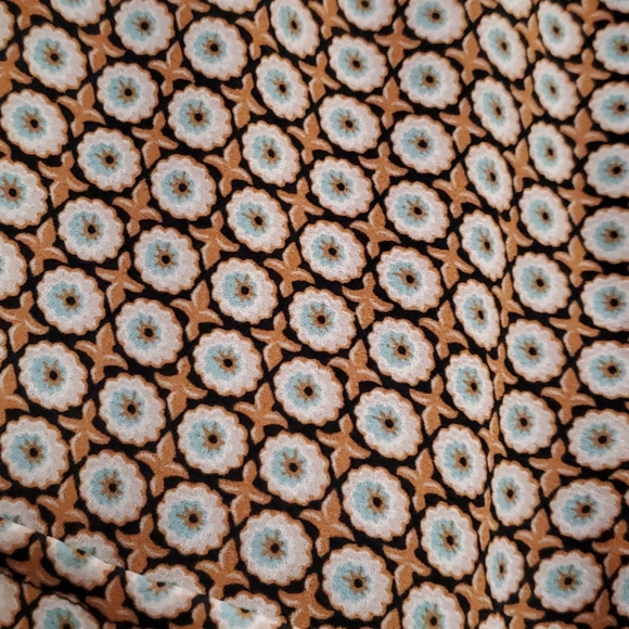 3/$30 LOFT Button-down Orange Essential Shirt - Picture 4 of 5